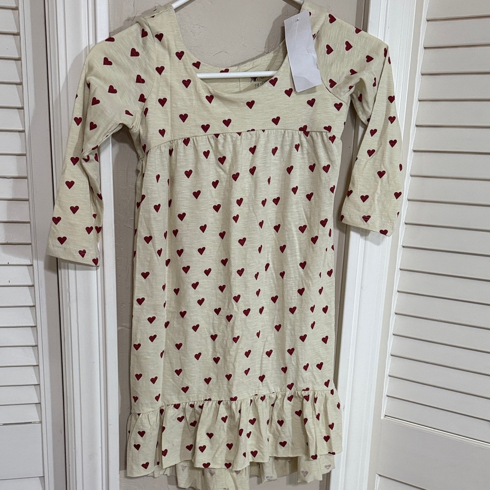 NWT ATUN Heart Patterned Cream knit Dress girls 7-8
